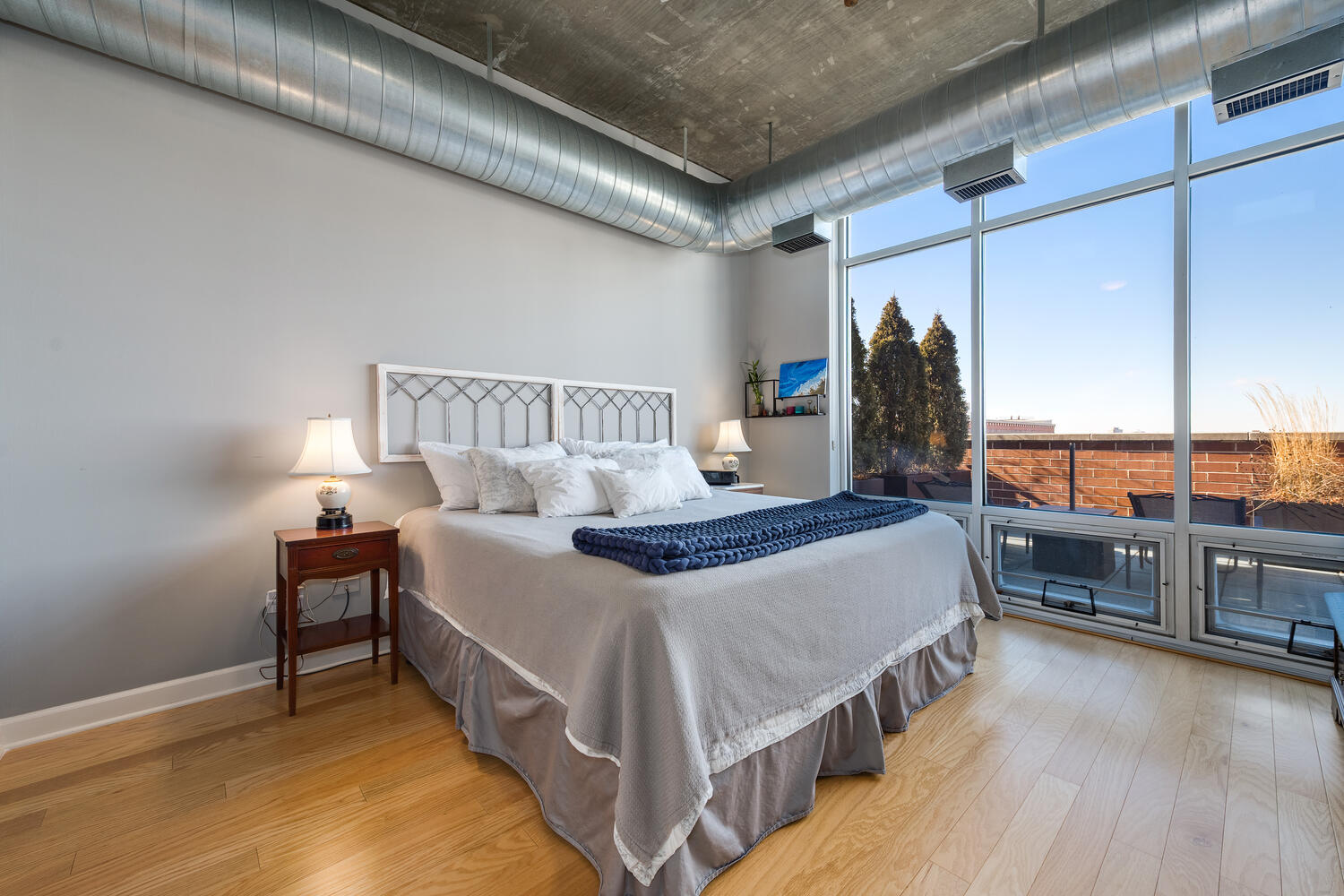 111 South Morgan Street, Unit 901 Chicago, IL 60607 - Photo 14 of 25 Gallery Image 14