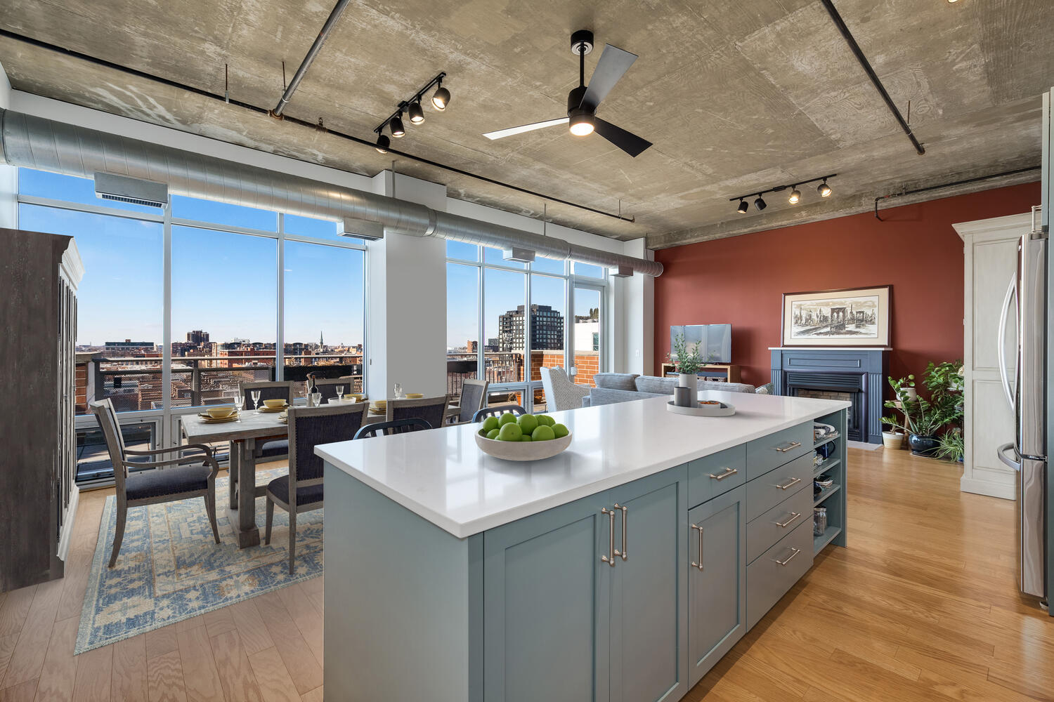 111 South Morgan Street, Unit 901 Chicago, IL 60607 - Photo 3 of 25 Gallery Image 3