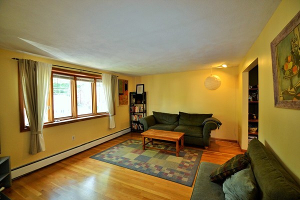 36 Westgate Road Framingham, MA 01701 - Photo 6 of 17 Gallery Image 6
