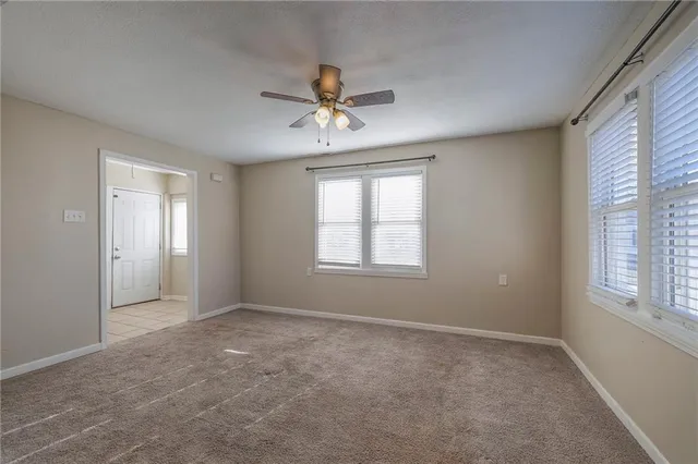 $183,000 | 304 West South Street, Harrisonville, MO 64701