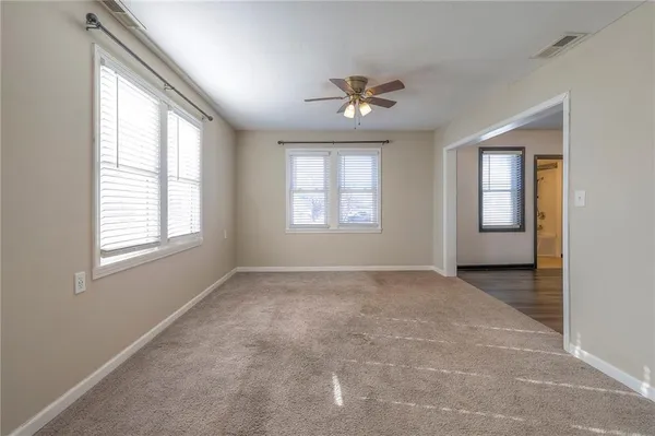 $170,000 | 304 West South Street, Harrisonville, MO 64701