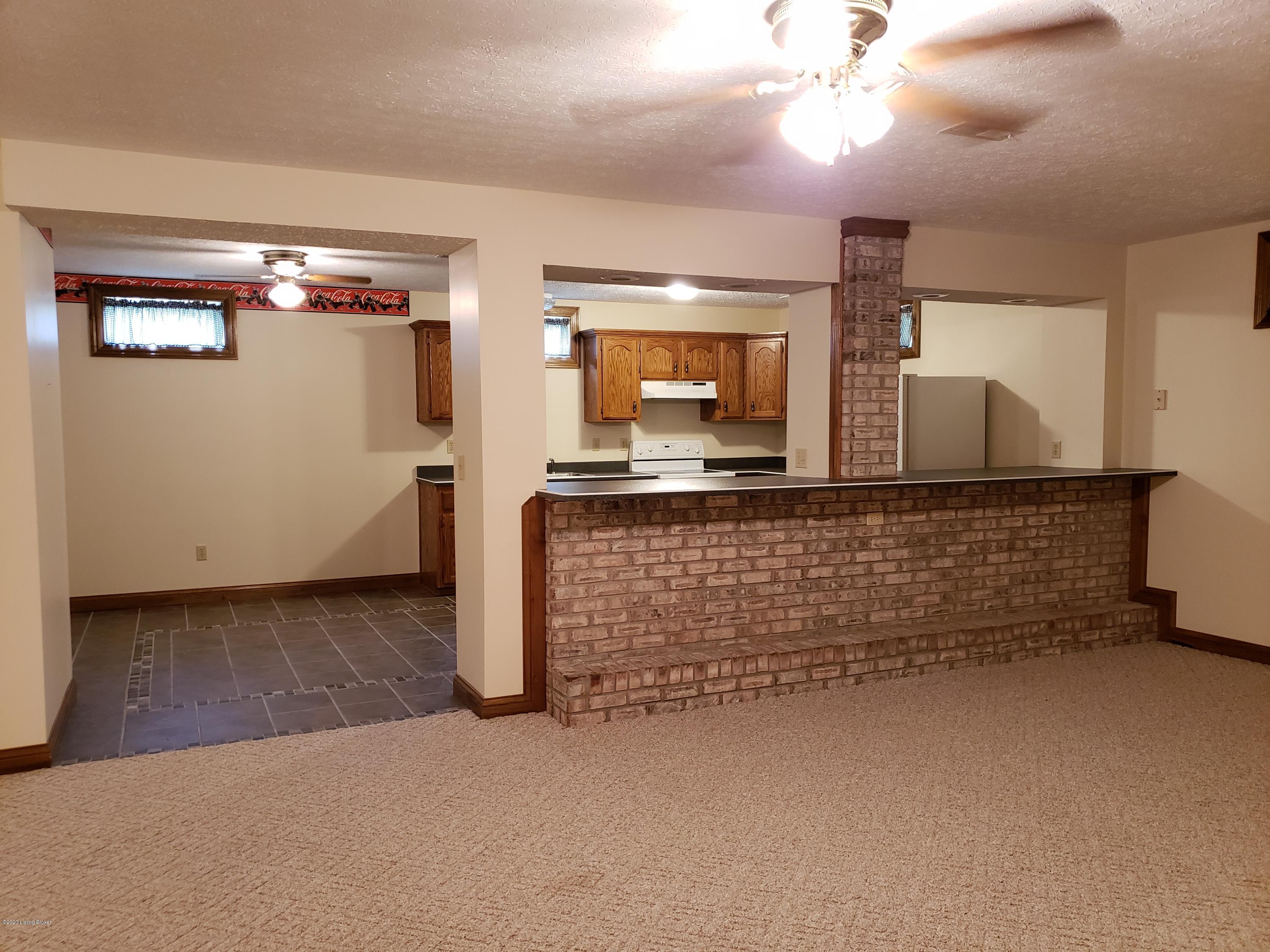 11800 New Haven Road Boston, KY 40107 - Photo 30 of 42 11800 Bsmt kitchen