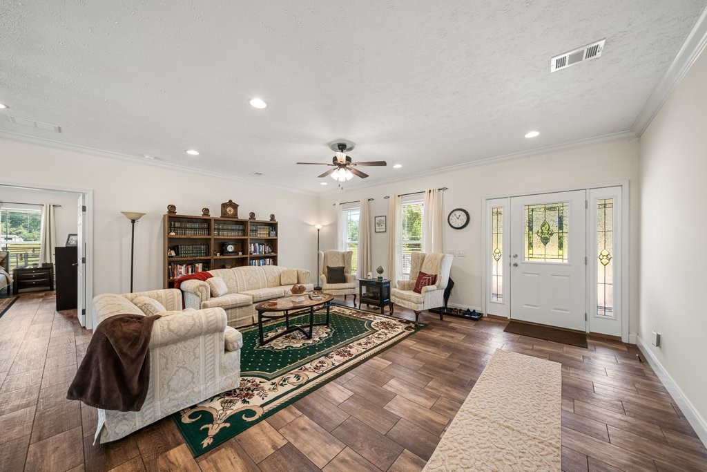 34317 Welch Road Callahan, FL 32011 - Photo 6 of 64 Gallery Image 6