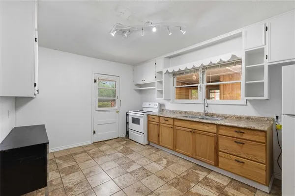 $149,000 | 2400 Belmeade Street, Brownwood, TX 76801