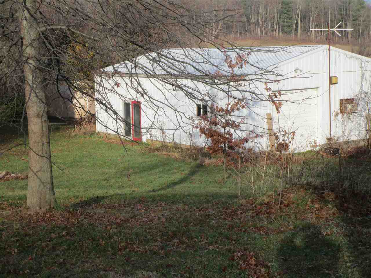 3075 North Prow Road Bloomington, IN 47404 - Photo 5 of 36