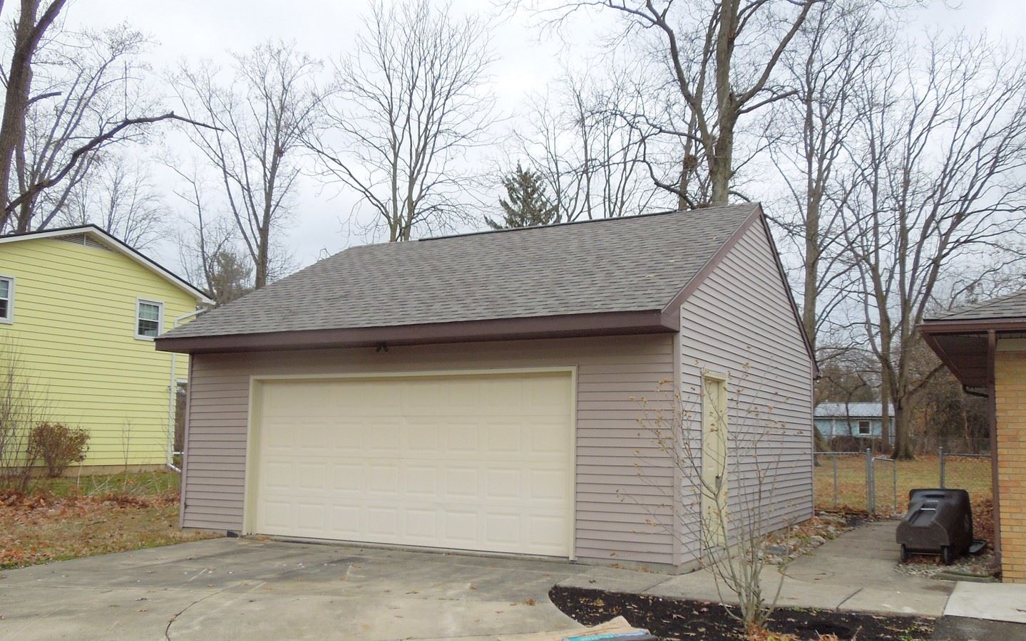 6107 West Hills Road Fort Wayne, IN 46804 - Photo 2 of 22 Gallery Image 2