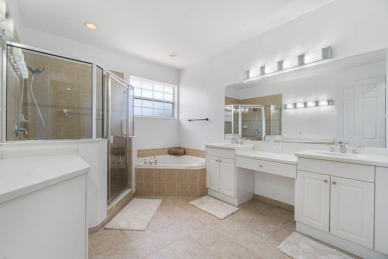 65 Lancaster Road Boynton Beach, FL 33426 - Photo 29 of 37 029-65LancasterRd-BoyntonBeach-FL-small