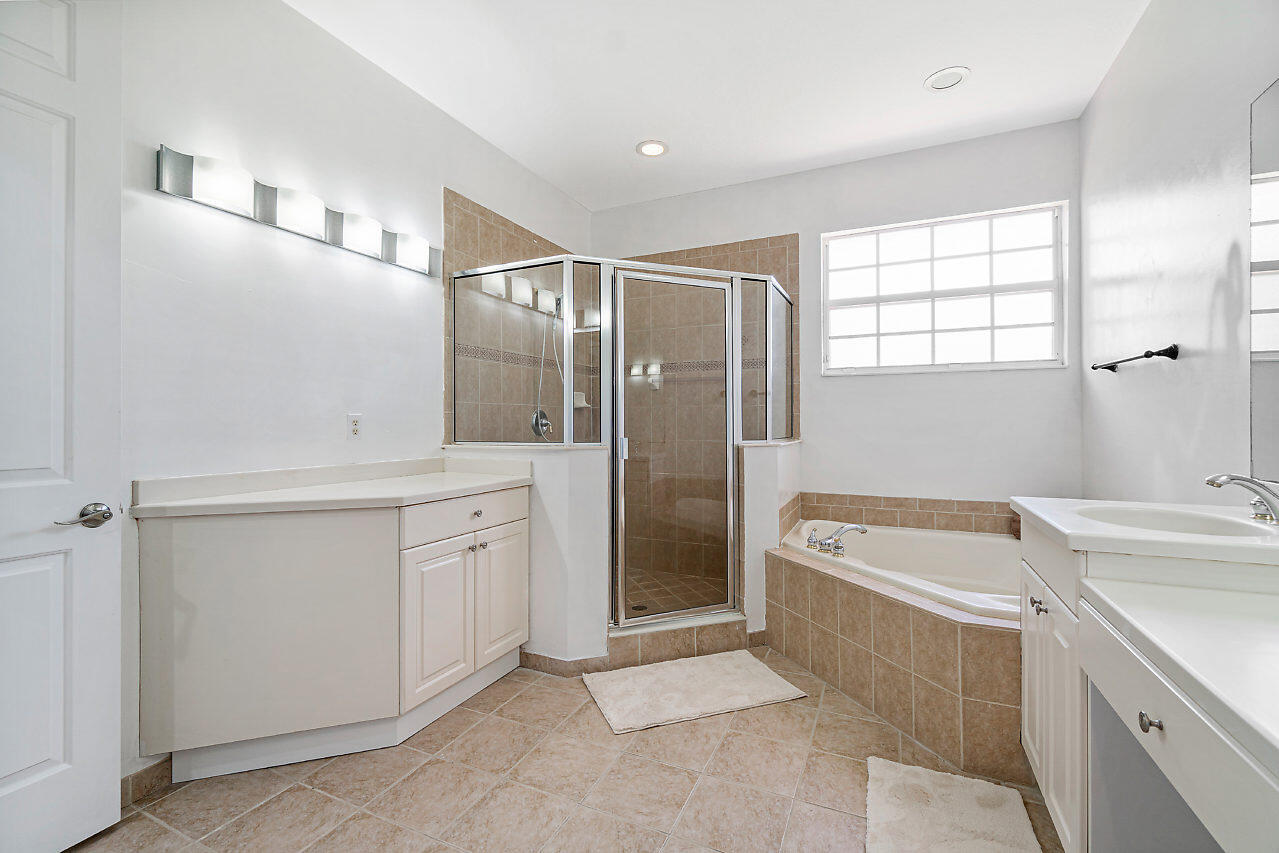 65 Lancaster Road Boynton Beach, FL 33426 - Photo 30 of 37 030-65LancasterRd-BoyntonBeach-FL-small