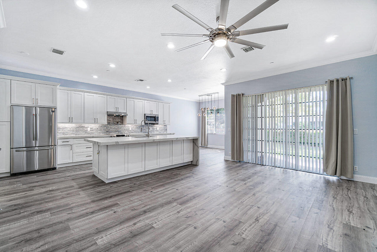 65 Lancaster Road Boynton Beach, FL 33426 - Photo 6 of 37 006-65LancasterRd-BoyntonBeach-FL-small