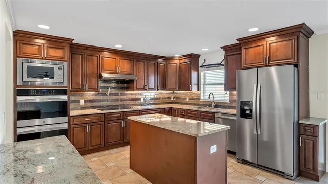 $475,000 | 1456 Shorewood Drive, Auburndale, FL 33823