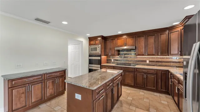 $475,000 | 1456 Shorewood Drive, Auburndale, FL 33823