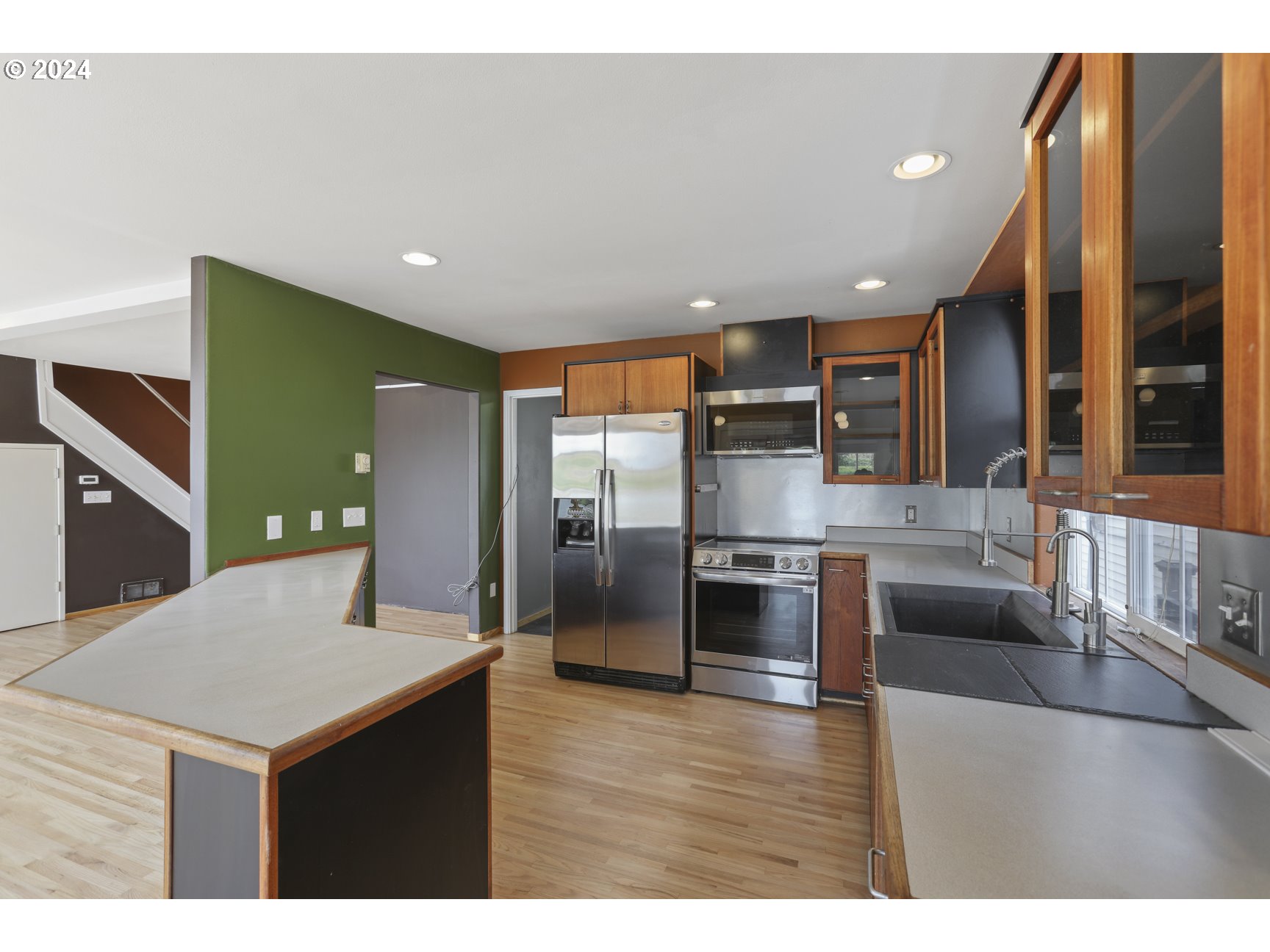 27448 Northwest St Helens Road, Unit 454 Portland, OR 97231 - Photo 18 of 47 Gallery Image 18