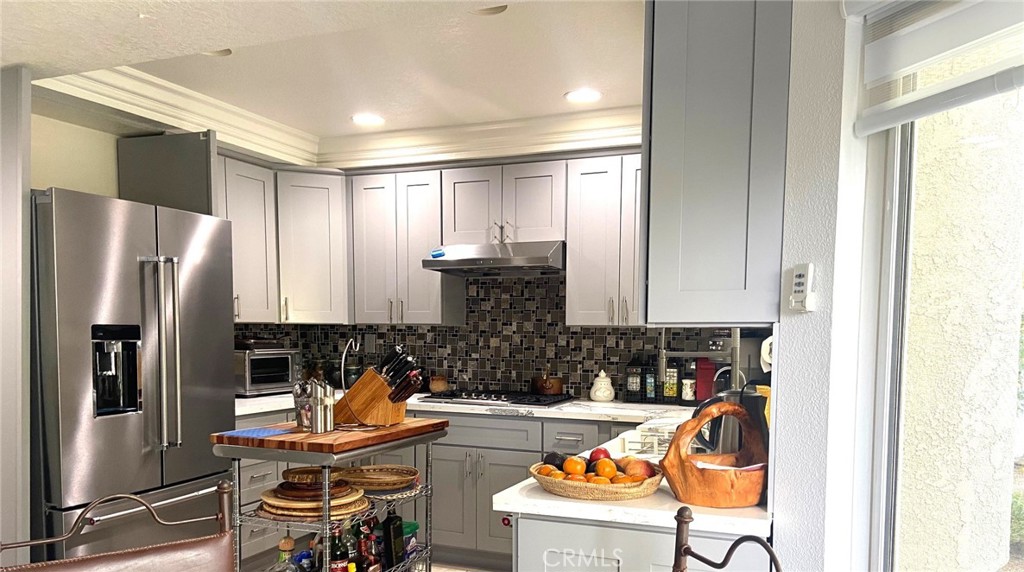 14 Rainbow Irvine, CA 92614 - Photo 6 of 20 Lots of cabinets