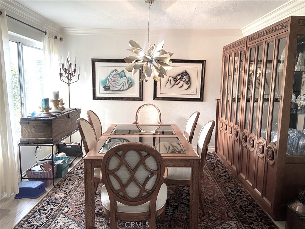 14 Rainbow Irvine, CA 92614 - Photo 7 of 20 Spacious Dining Room