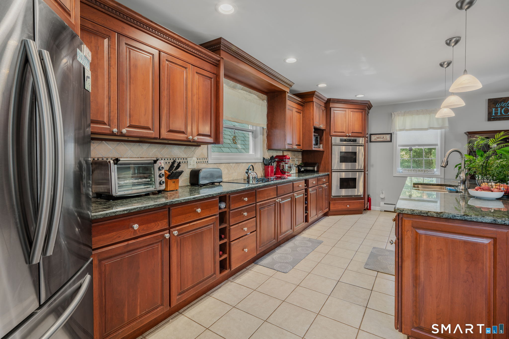 35 Pepperbox Road Waterford, CT 06385 - Photo 9 of 40 Gallery Image 9