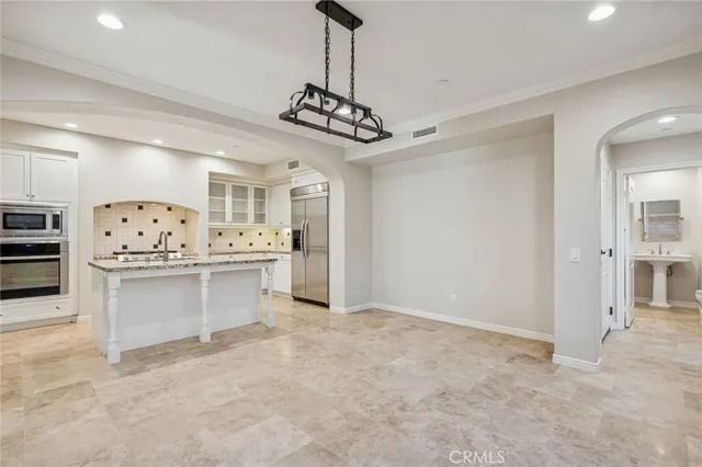 $4,800 | 22 Ridge Valley, Irvine, CA 92618