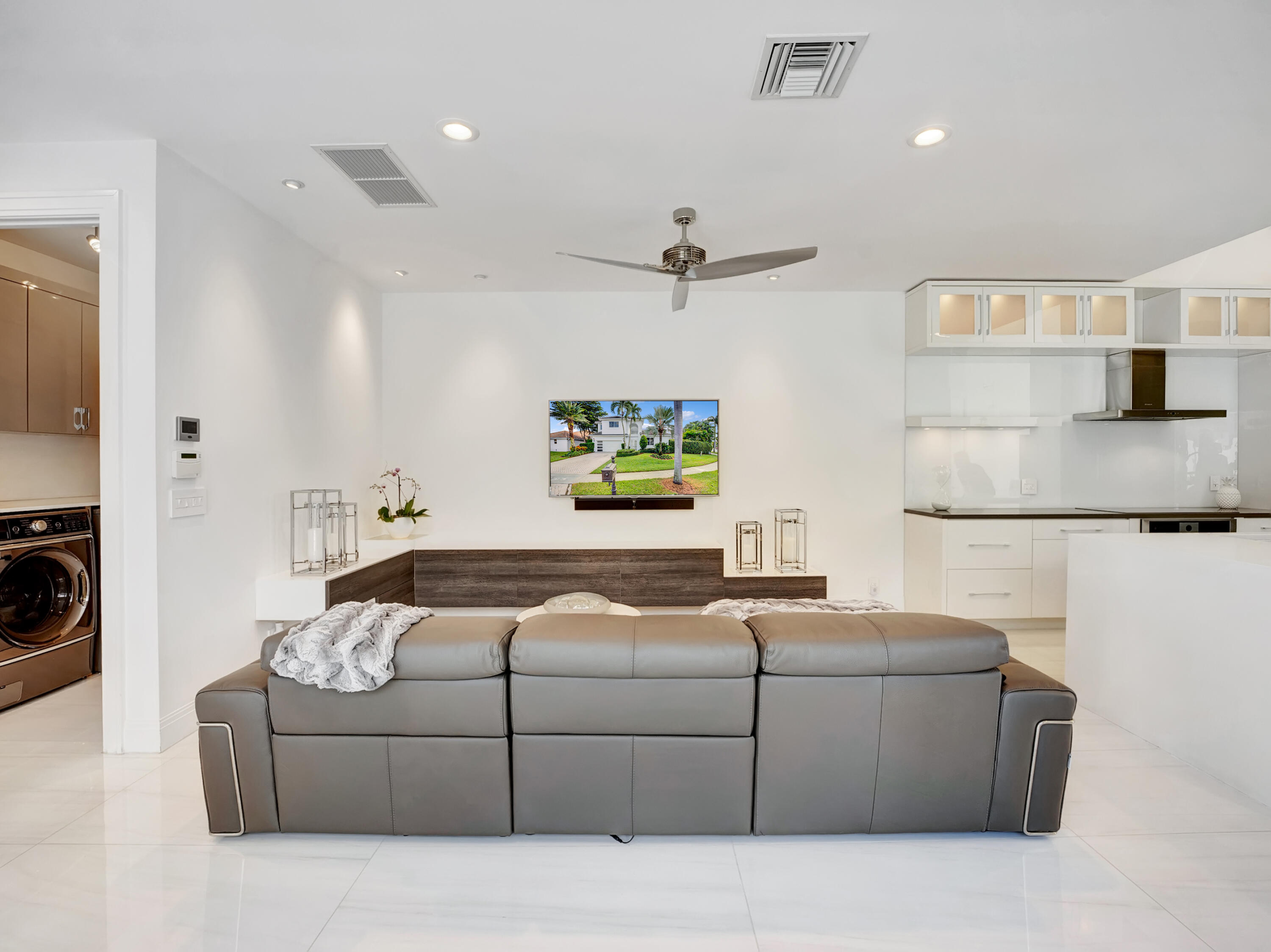 5782 Regency Circle West Boca Raton, FL 33496 - Photo 13 of 72 DSC05160