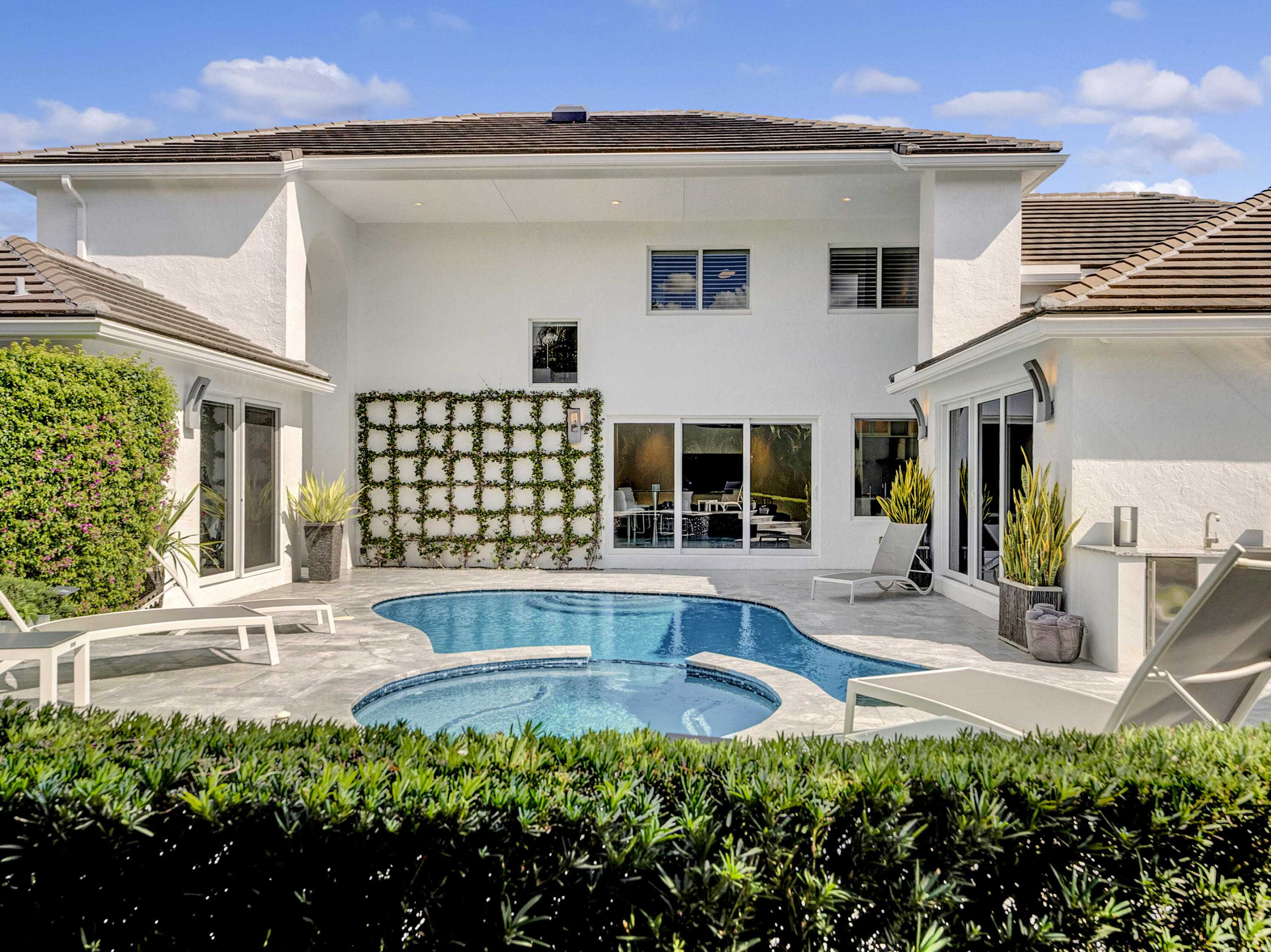 5782 Regency Circle West Boca Raton, FL 33496 - Photo 3 of 72 DSC05135