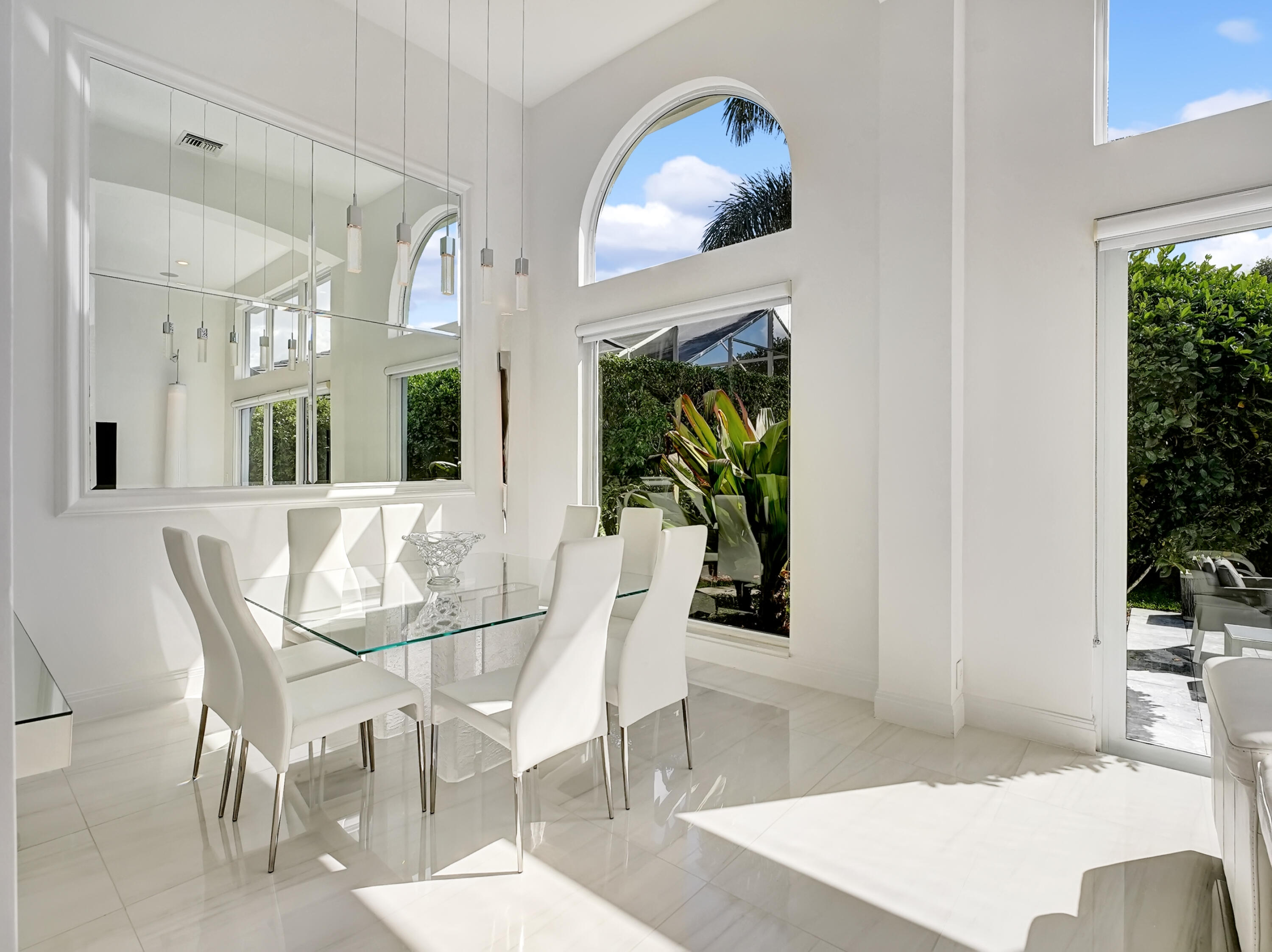 5782 Regency Circle West Boca Raton, FL 33496 - Photo 9 of 72 DSC05345