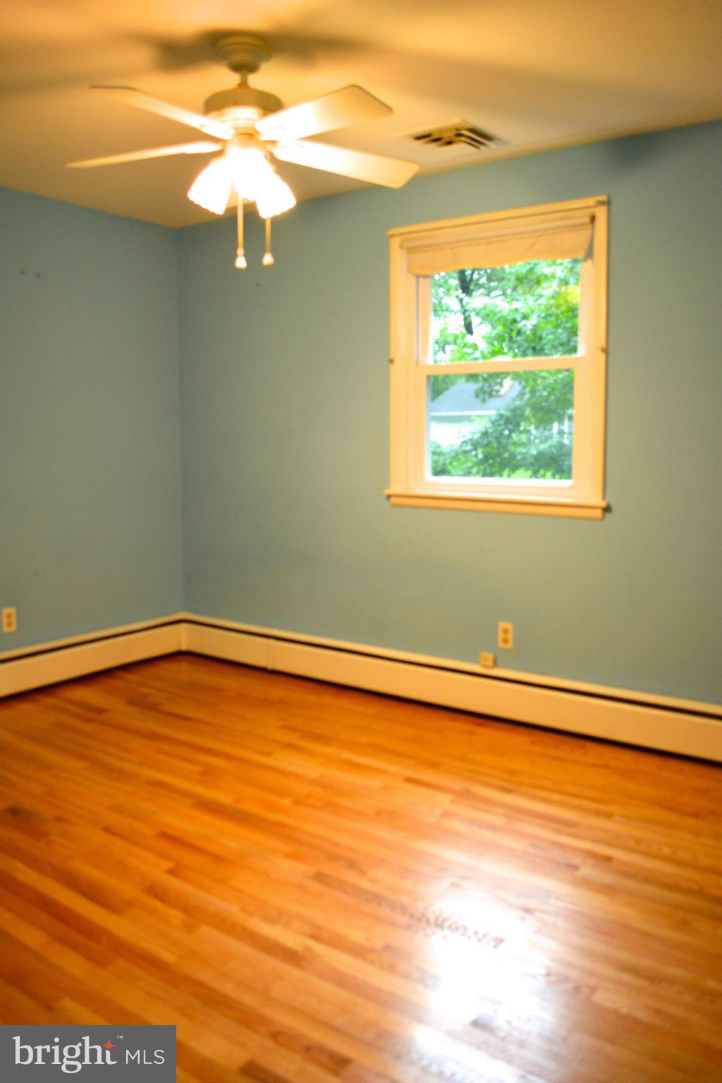 220 Purlington Road Lutherville-Timonium, MD 21093 - Photo 22 of 29 Bedroom