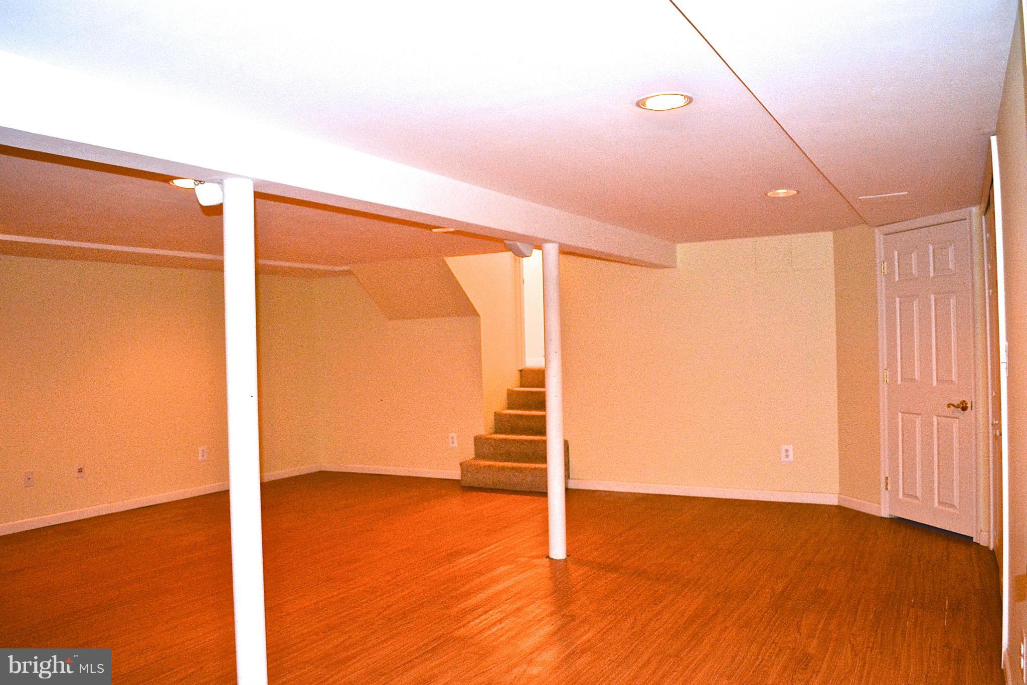 220 Purlington Road Lutherville-Timonium, MD 21093 - Photo 24 of 29 Family Room