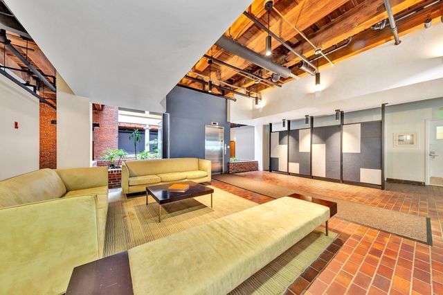 a picture of a wall with a white wall