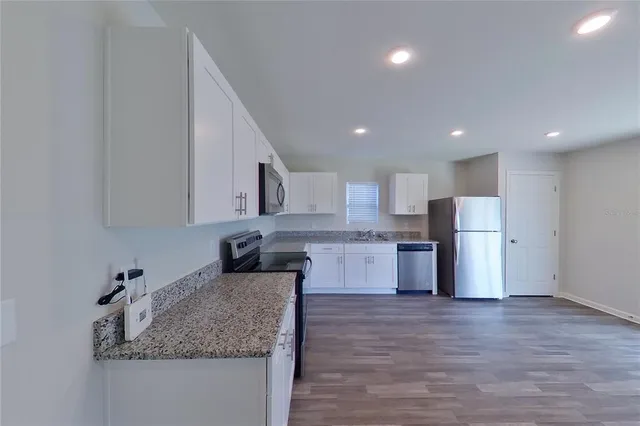 $2,025 | 1762 Nebraska Loop, Sumterville, FL 33585