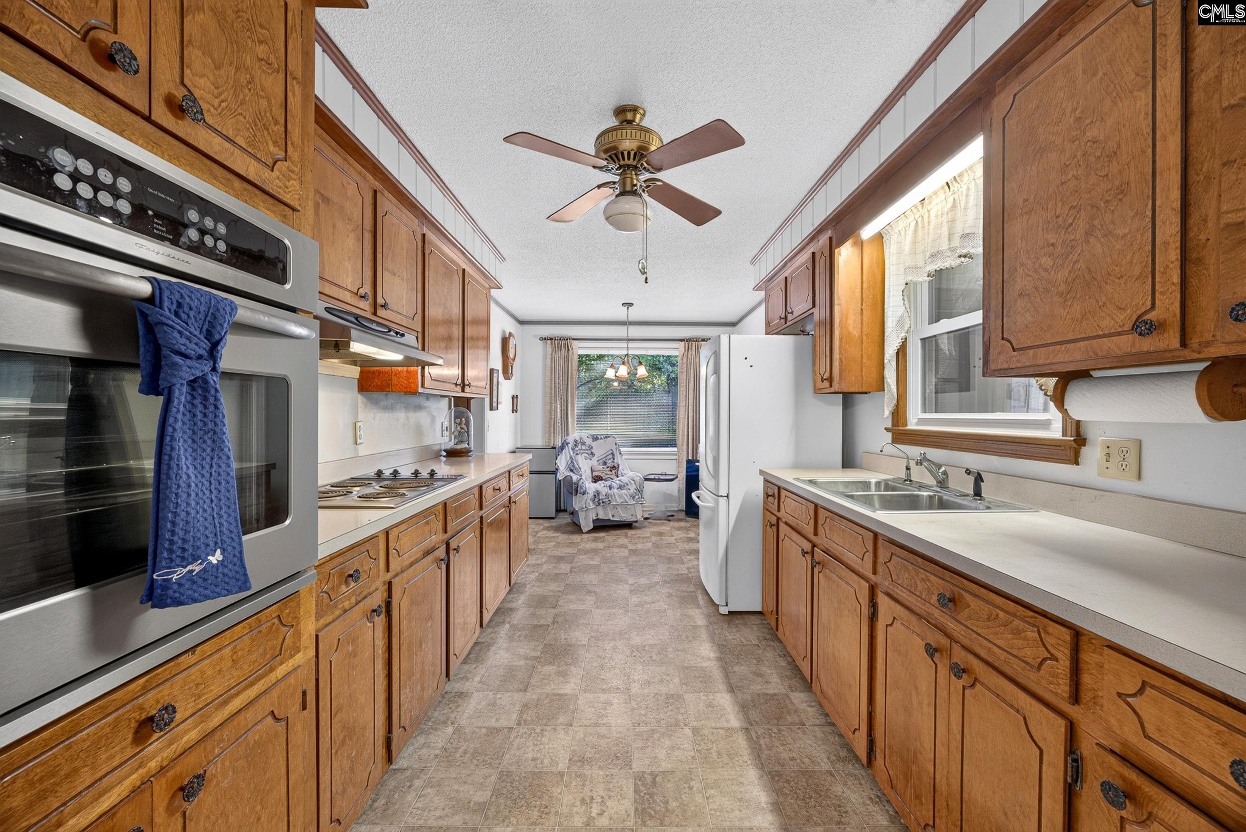 2429 Dutch Branch Road Columbia, SC 29210 - Photo 10 of 48