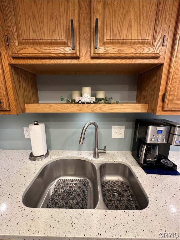 3072 Town Center Road East Lysander, NY 13027 - Photo 4 of 26