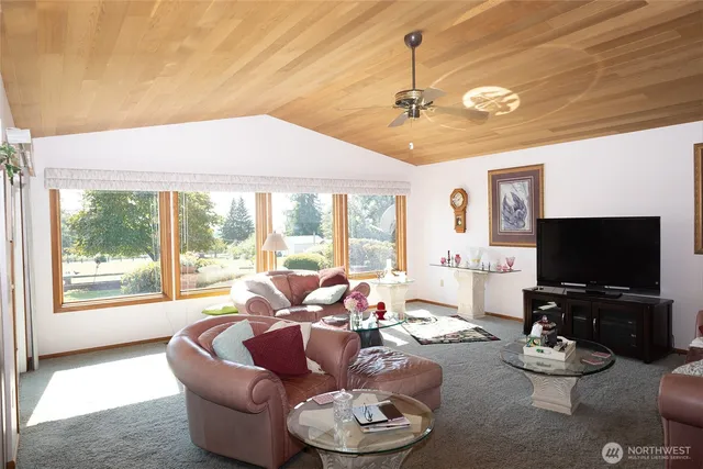 $1,900,000 | 4280 H Street Road, Blaine, WA 98230