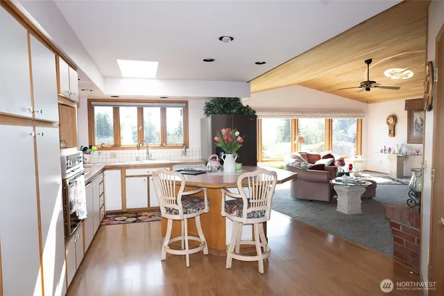 $1,900,000 | 4280 H Street Road, Blaine, WA 98230