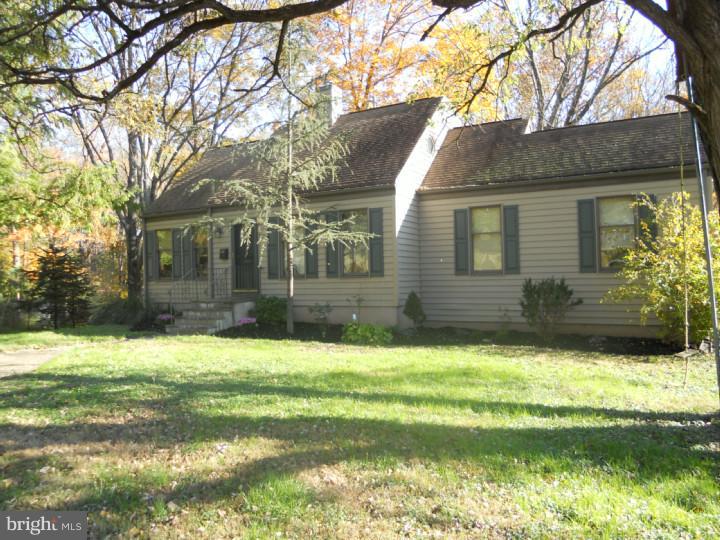 43 Langhorne Road Chalfont, PA 18914 - Photo 2 of 13 Gallery Image 2