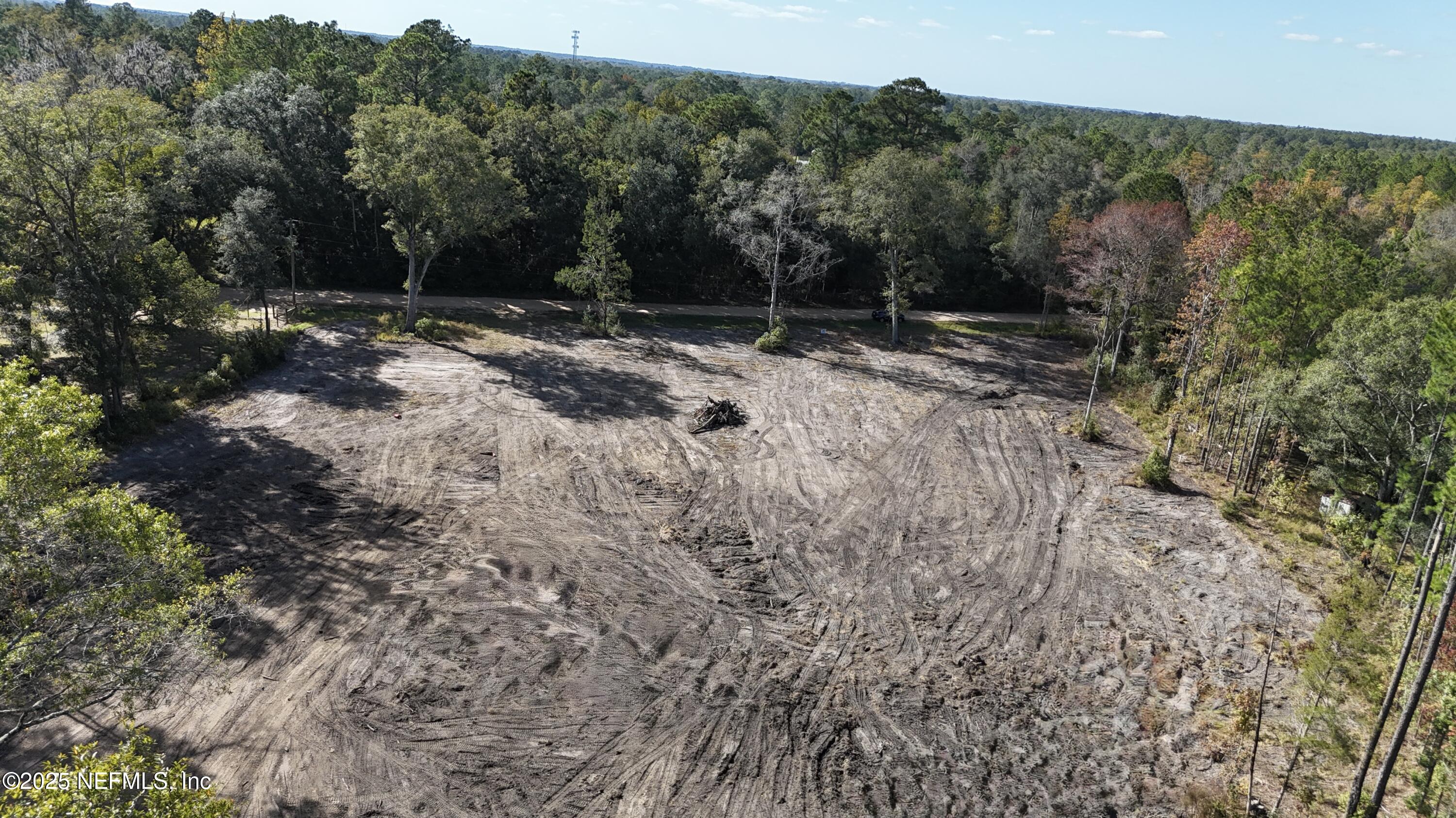 0 Wilbur Jones Road Callahan, FL 32011 - Photo 8 of 31 a view of outdoor space with green field and trees