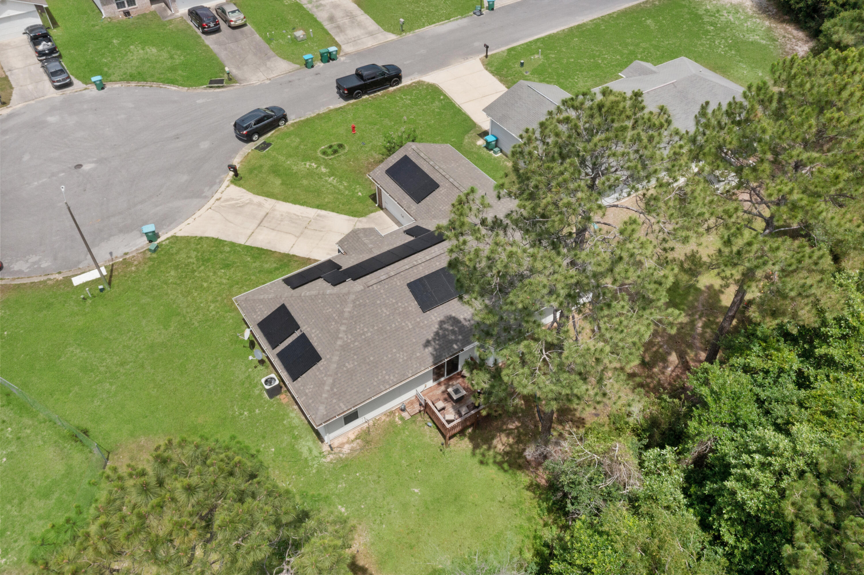 143 Sandstone Trail Crestview, FL 32539 - Photo 39 of 40 an aerial view of a house with a yard