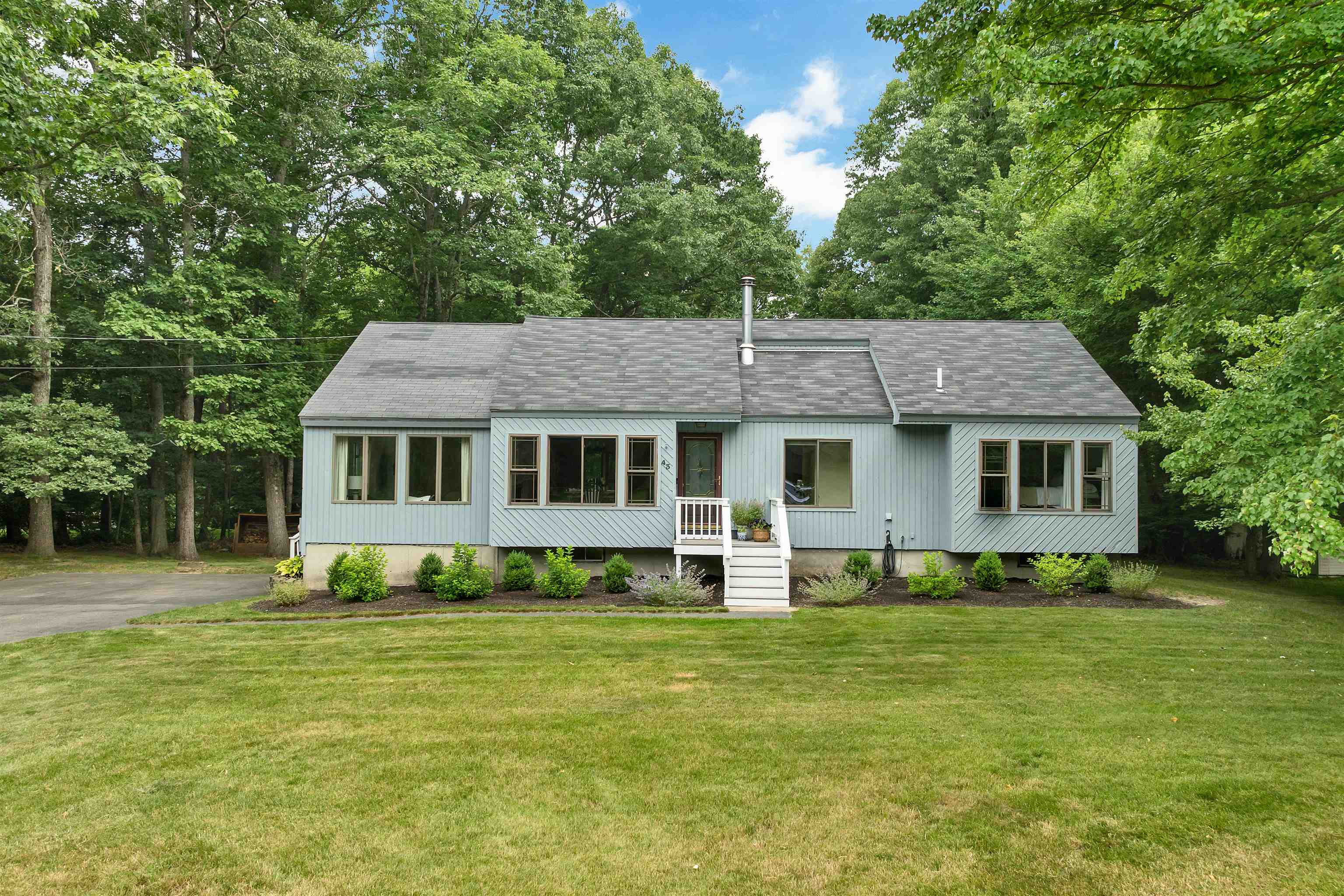 43 Redfield Circle Derry, NH 03038 - Photo 58 of 58