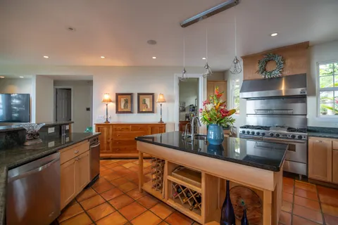 $2,900,000 | 21 Hulumanu Place, Wailuku, HI 96793