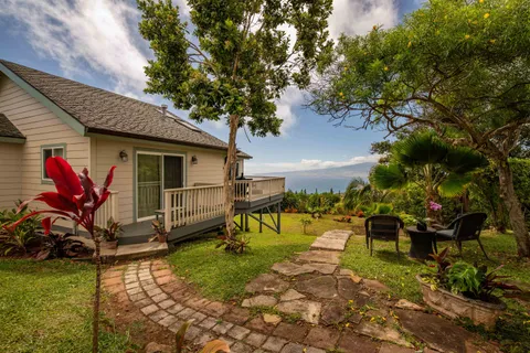 $2,900,000 | 21 Hulumanu Place, Wailuku, HI 96793
