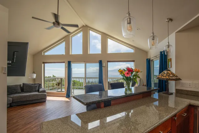 $2,900,000 | 21 Hulumanu Place, Wailuku, HI 96793