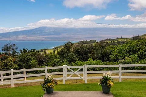 $2,900,000 | 21 Hulumanu Place, Wailuku, HI 96793