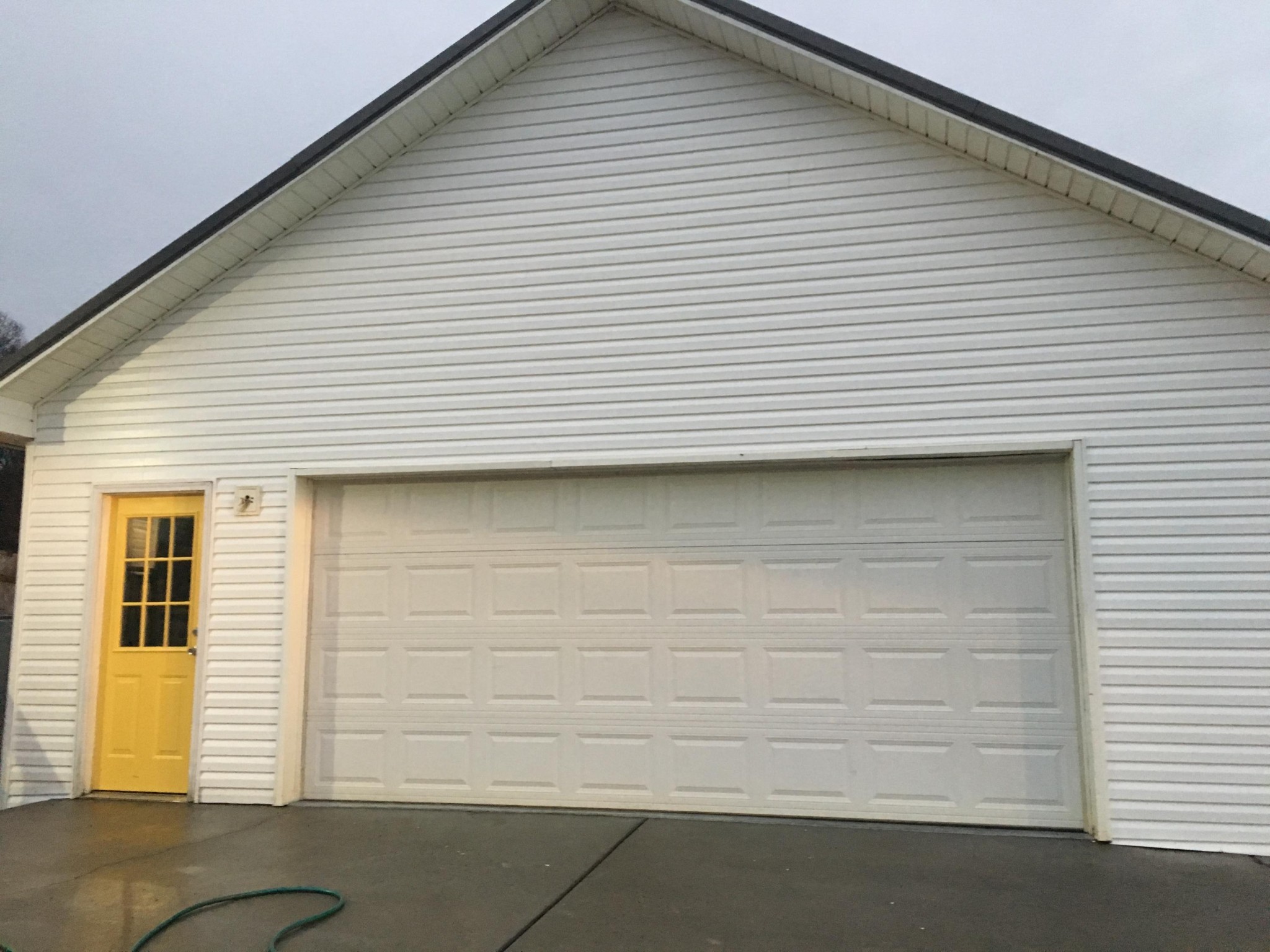 200 Lake Drive Loudon, TN 37774 - Photo 3 of 12 Gallery Image 3