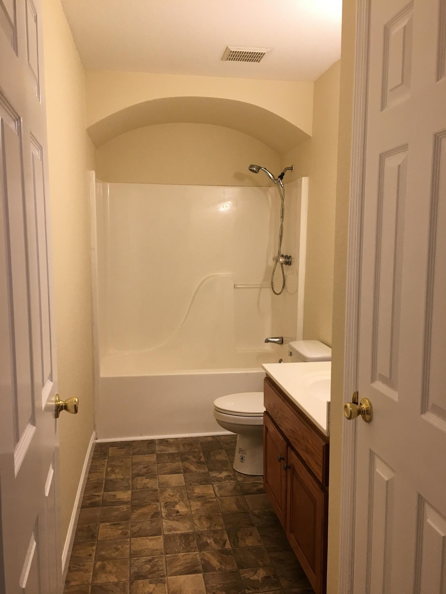 200 Lake Drive Loudon, TN 37774 - Photo 9 of 12 Gallery Image 9