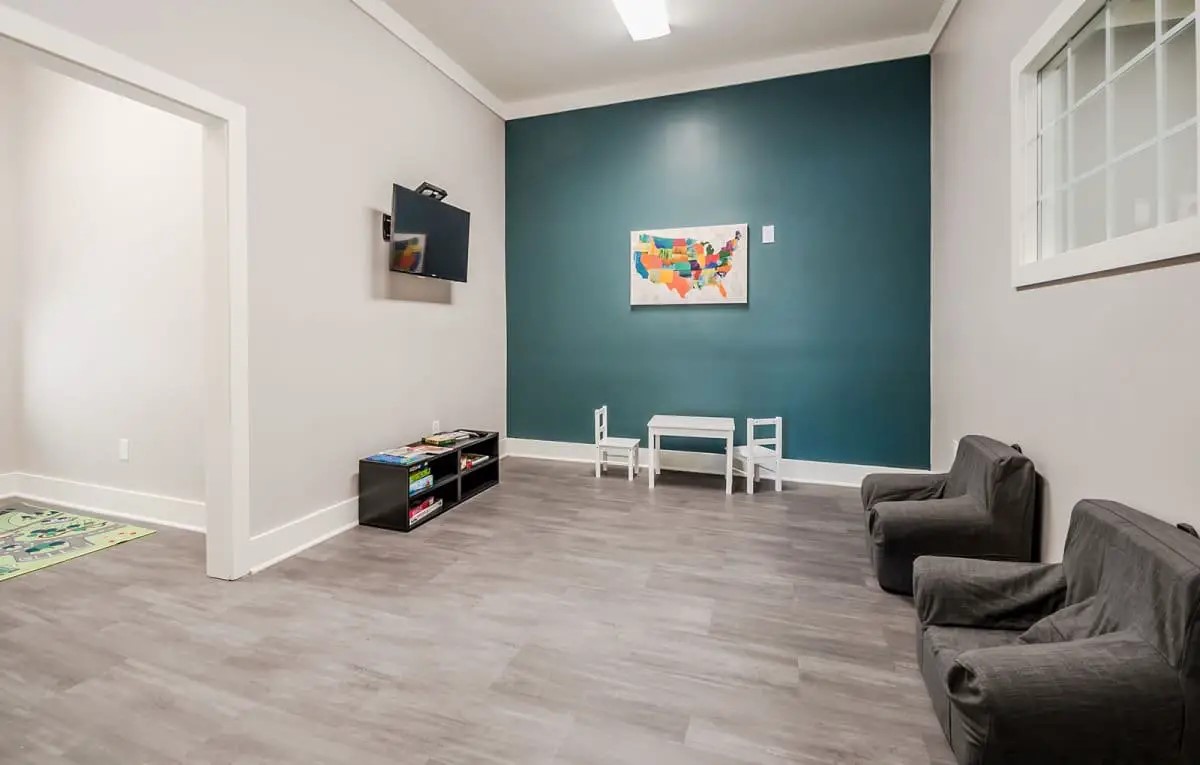 2900 Laurel Ridge Way Atlanta, GA 30344 - Photo 14 of 21