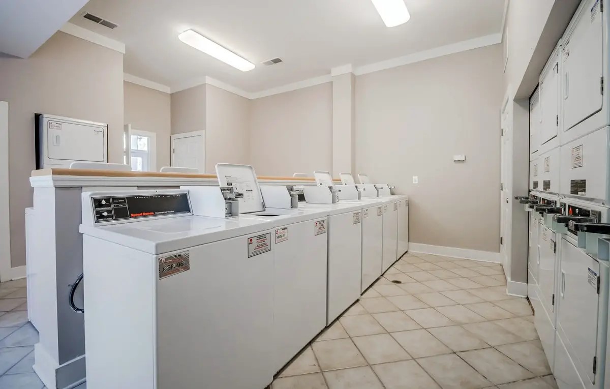 2900 Laurel Ridge Way Atlanta, GA 30344 - Photo 15 of 21