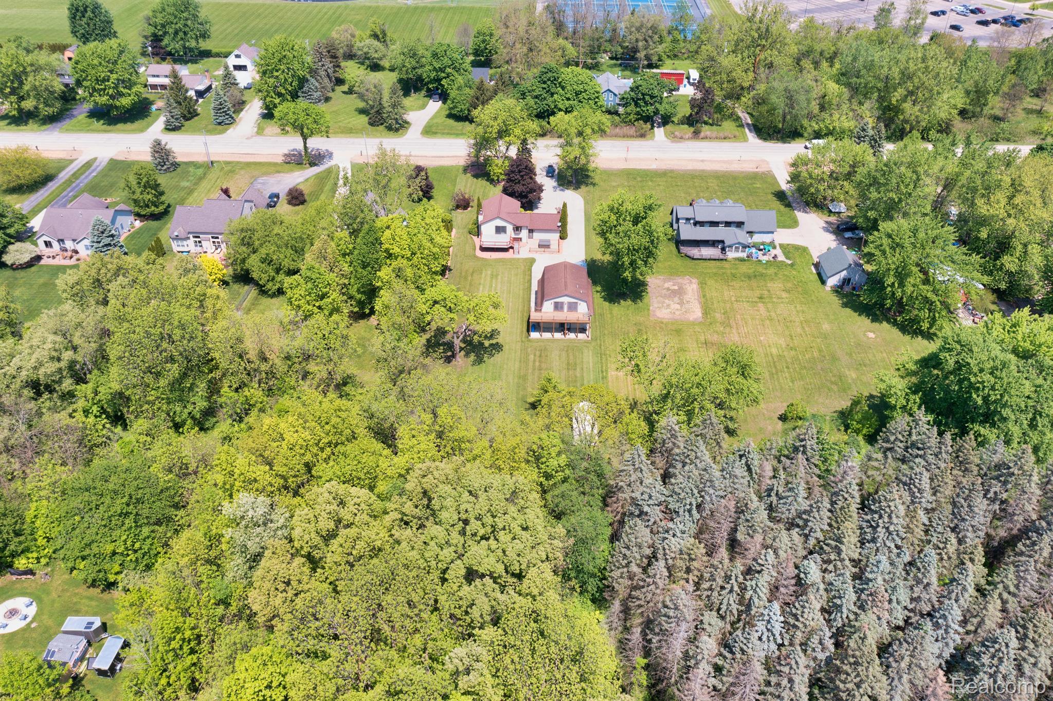 4133 Lahring Road Linden, MI 48451 - Photo 49 of 53