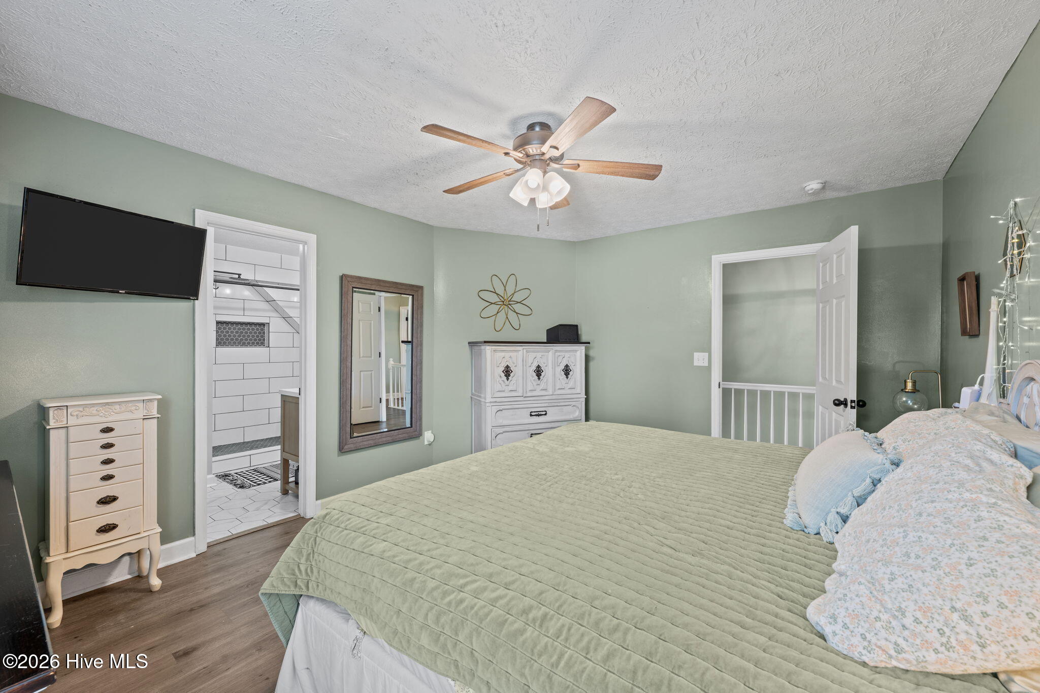 615 Fox Ridge Court Havelock, NC 28532 - Photo 34 of 40 master suite