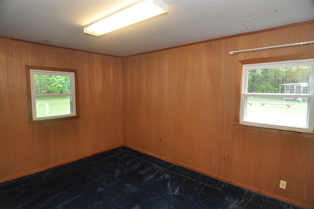 4011 West Cornwallis Road Durham, NC 27705 - Photo 17 of 25 Studio/Study/Office
