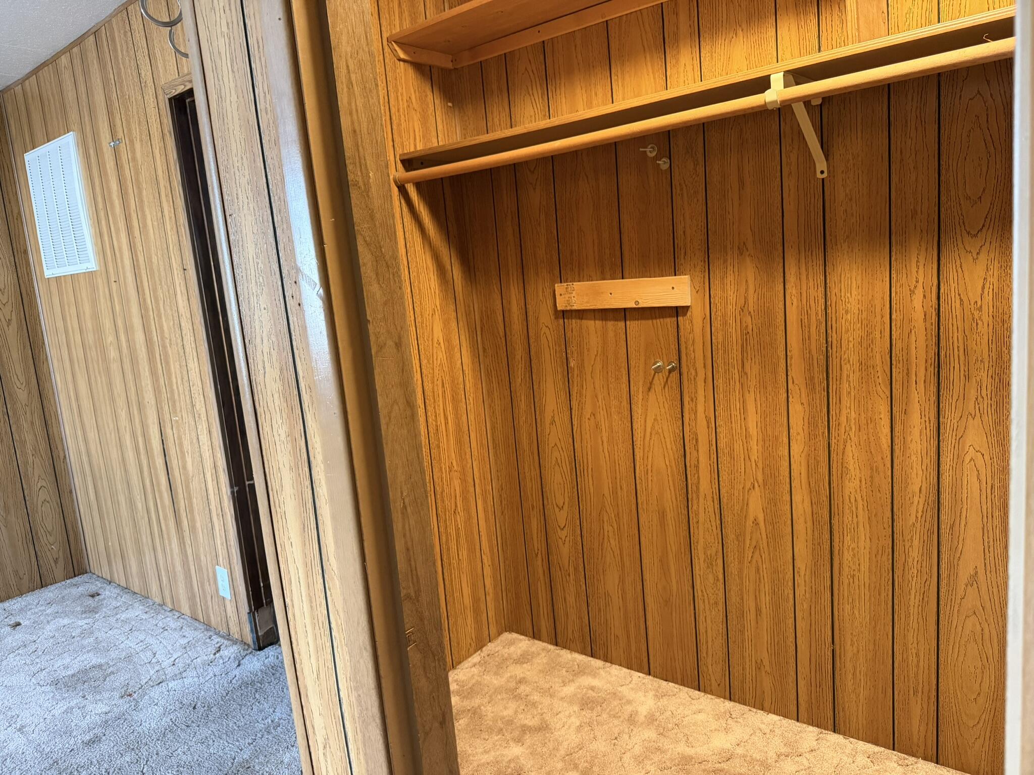 301 Freeman Road, Unit 70 Central Point, OR 97502 - Photo 13 of 39