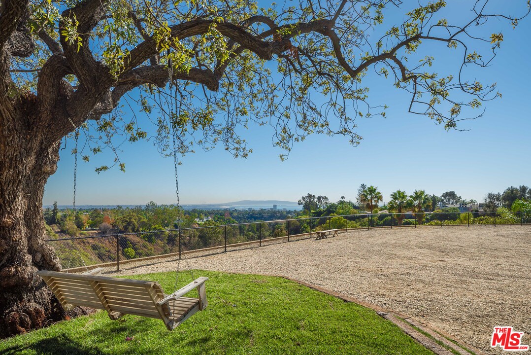 1344 Marinette Road Pacific Palisades, CA 90272 - Photo 1 of 1
