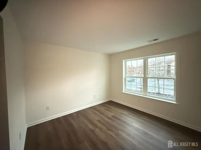 $2,500 | 1225 Waterford Drive, Edison, NJ 08817