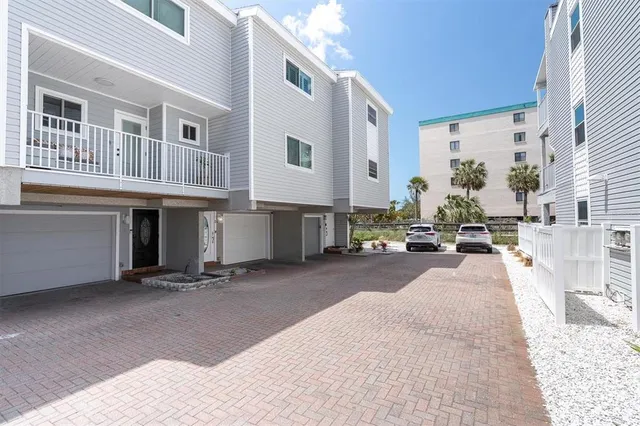 $1,215,000 | 12274 1st Street West, Unit 2, Treasure Island, FL 33706
